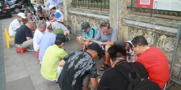 nguoi-choi-co-tuong-via-he-ha-noi